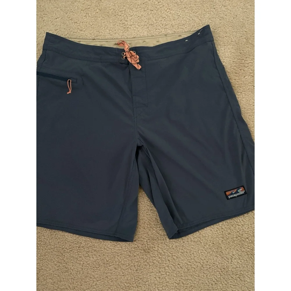 Patagonia Men's Stretch Wavefarer Boardshorts Stone Blue | Mens Size 40 Resort
